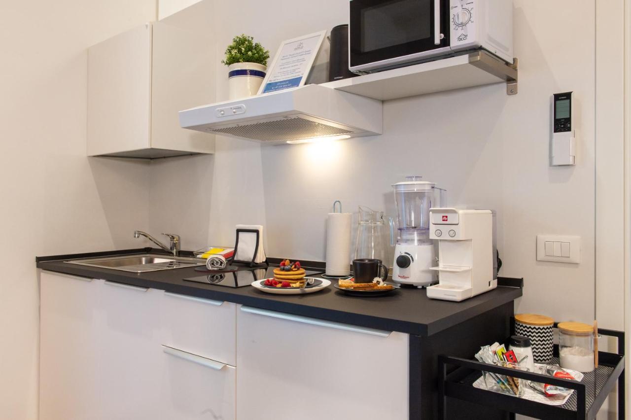 Smart & Urban Suites - Corso51 Rimini Luaran gambar