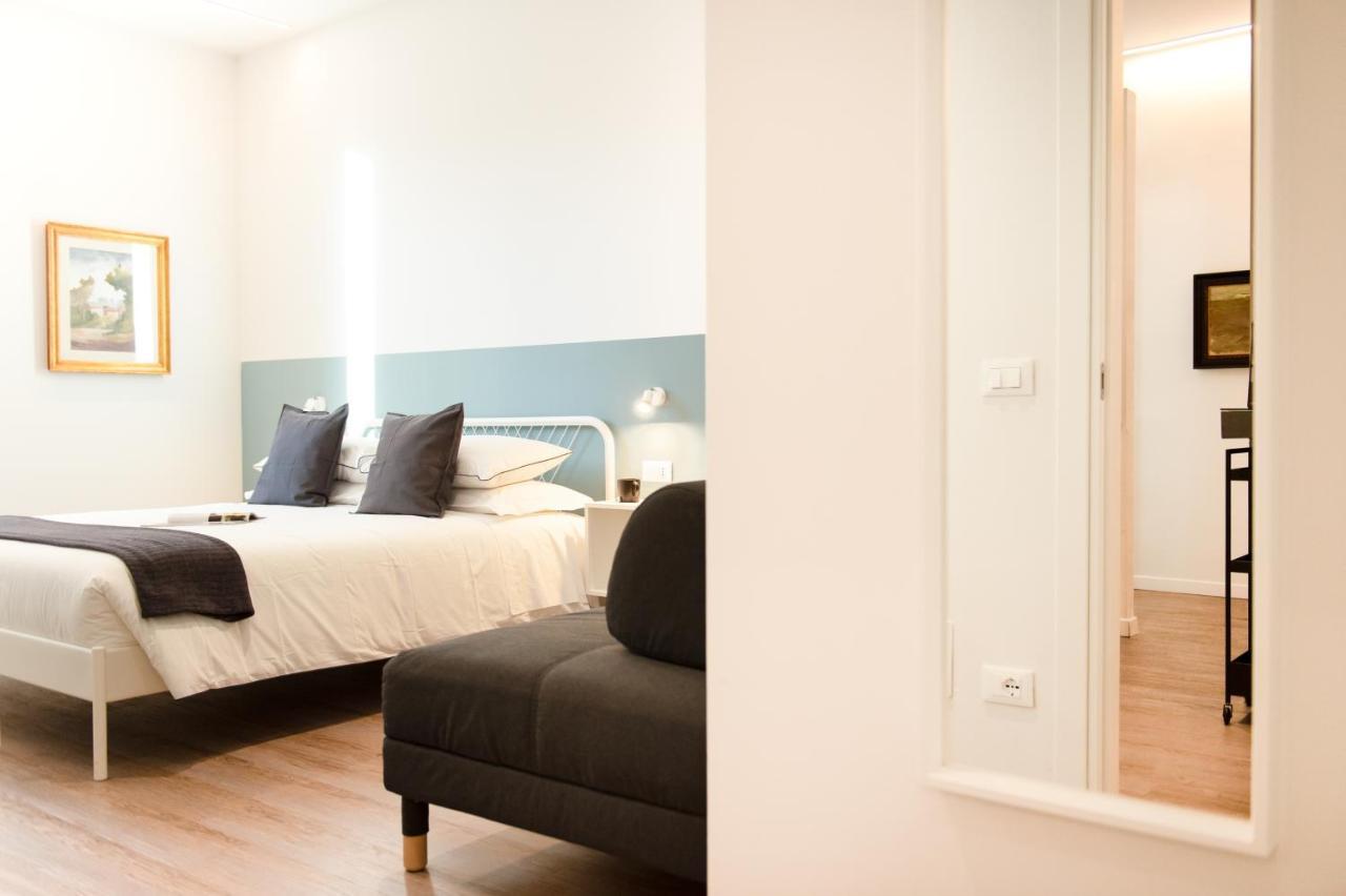 Smart & Urban Suites - Corso51 Rimini Luaran gambar