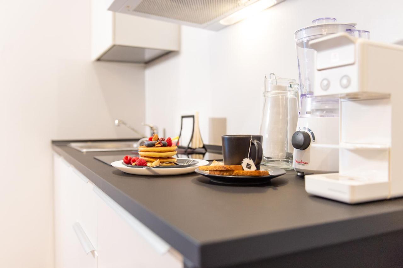 Smart & Urban Suites - Corso51 Rimini Luaran gambar