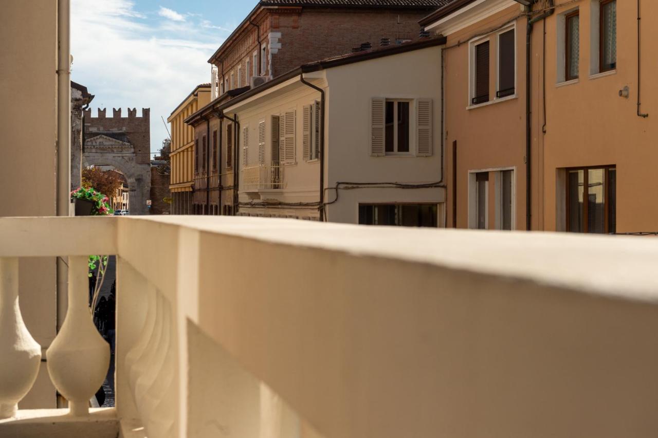 Smart & Urban Suites - Corso51 Rimini Luaran gambar