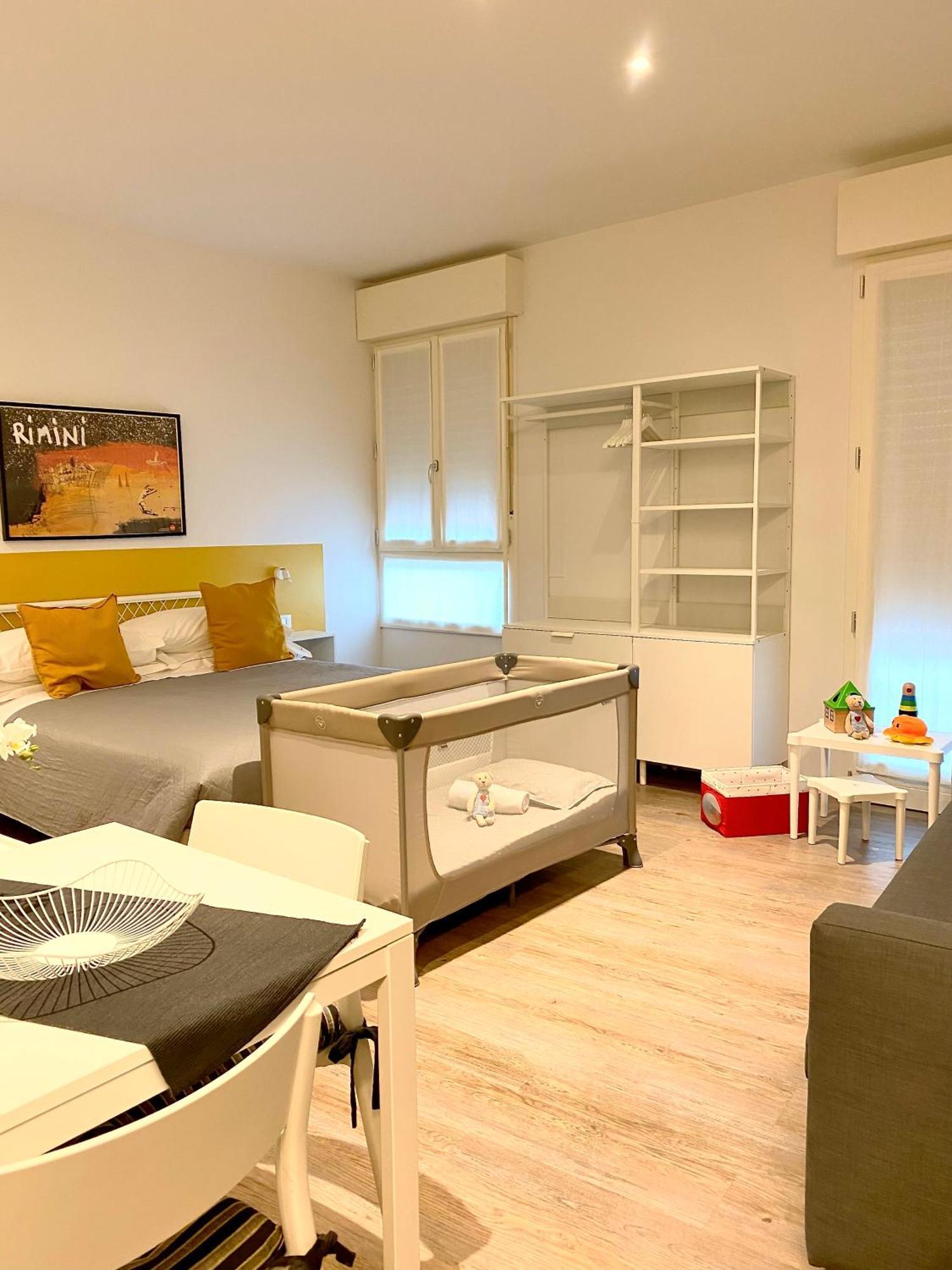 Smart & Urban Suites - Corso51 Rimini Luaran gambar