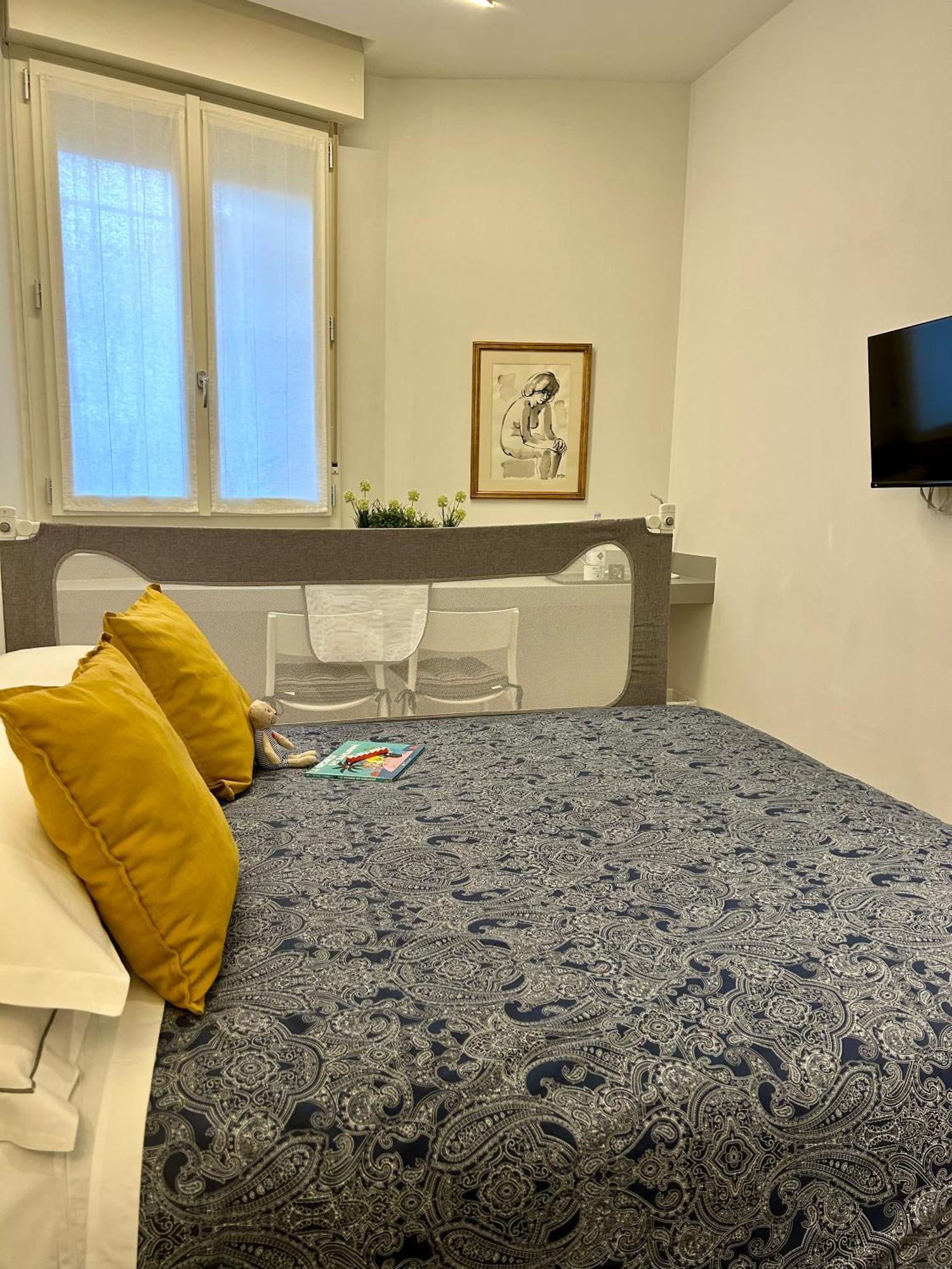 Smart & Urban Suites - Corso51 Rimini Luaran gambar