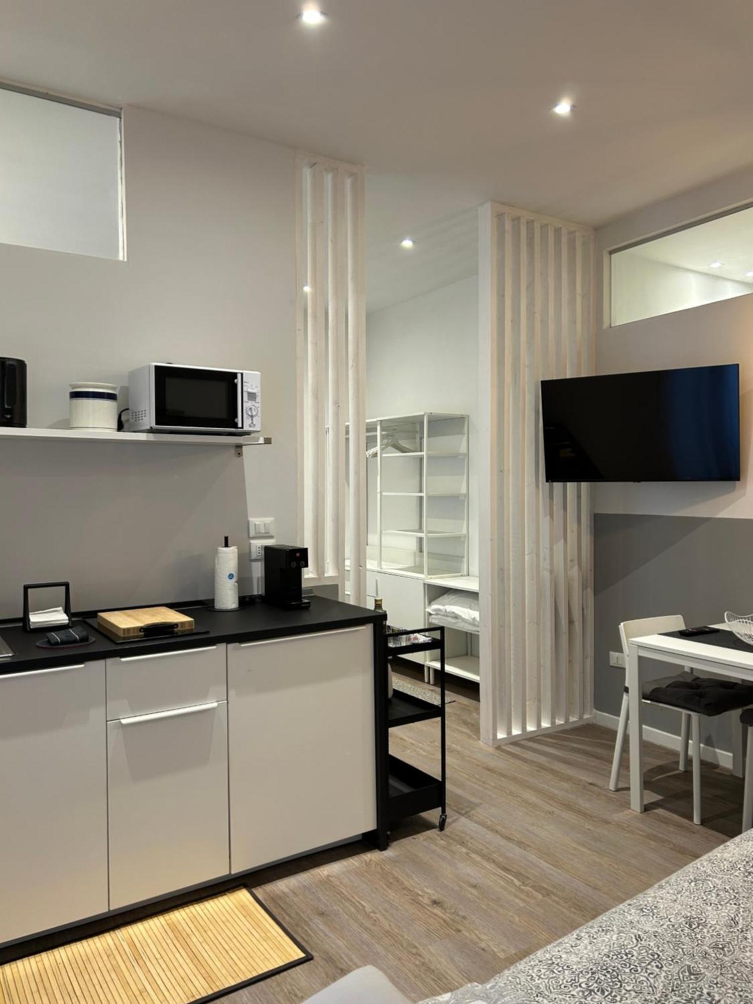 Smart & Urban Suites - Corso51 Rimini Luaran gambar